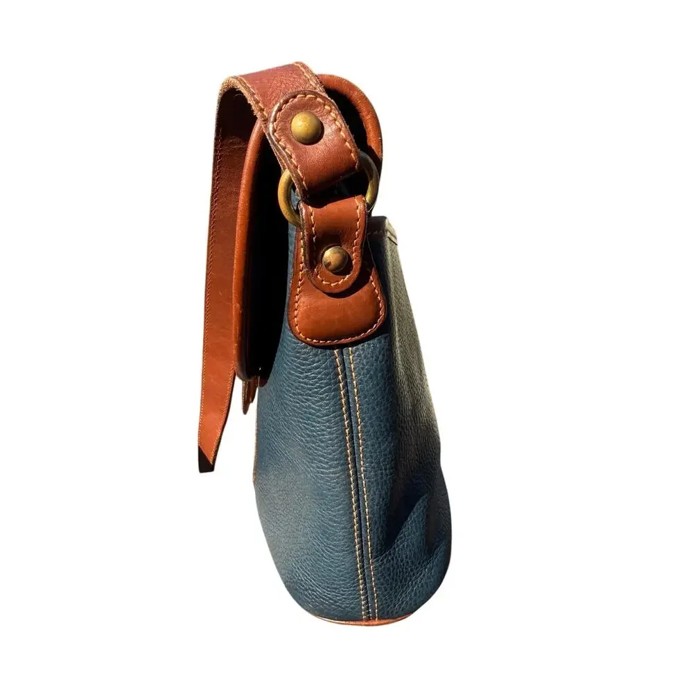 Vintage COACH Sheridan Pebbled Leather Crossbody